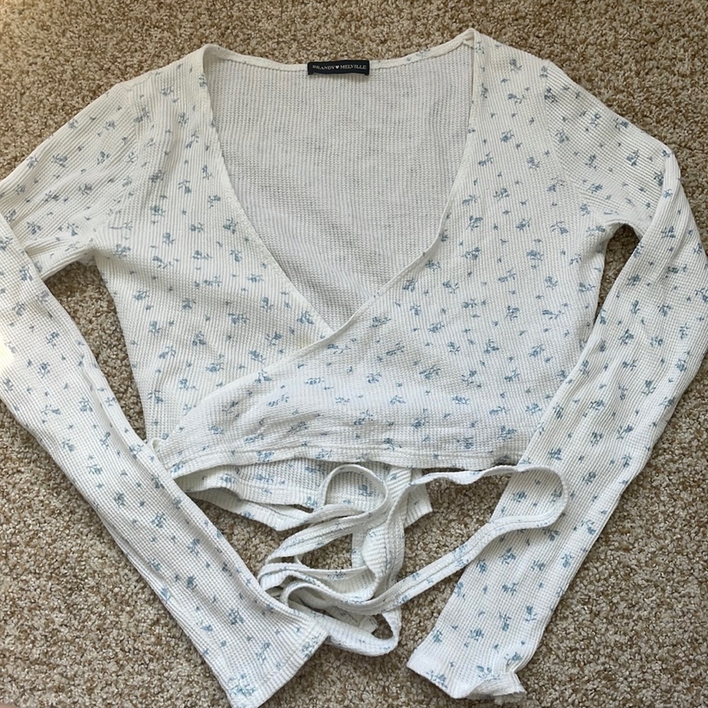 Brandy Melville cross over top